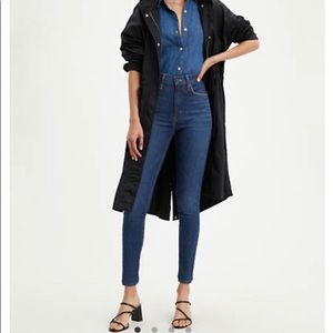 Levi’s Mile High Super Skinny